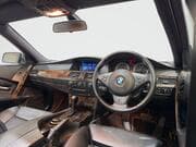 BMW 5 Series - View 4