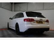 Audi RS4 Avant - View 3