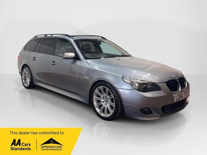 BMW 5 Series - View 1