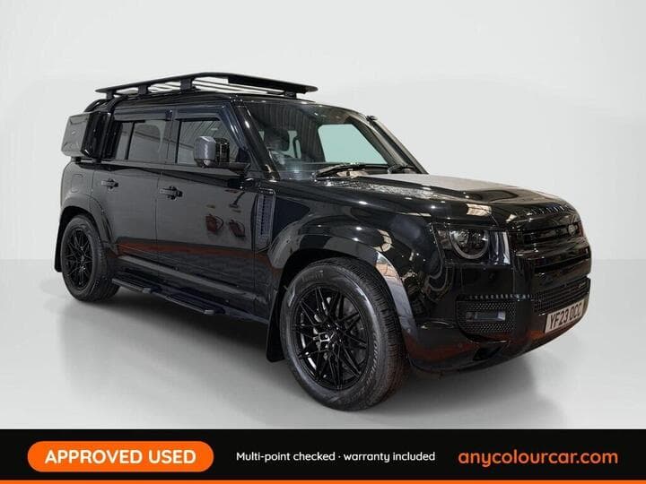 Land Rover Defender 110 - View 1
