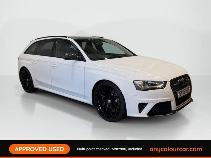 Audi RS4 Avant - View 1