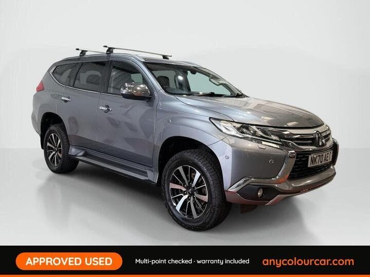 Mitsubishi Shogun Sport - View 1